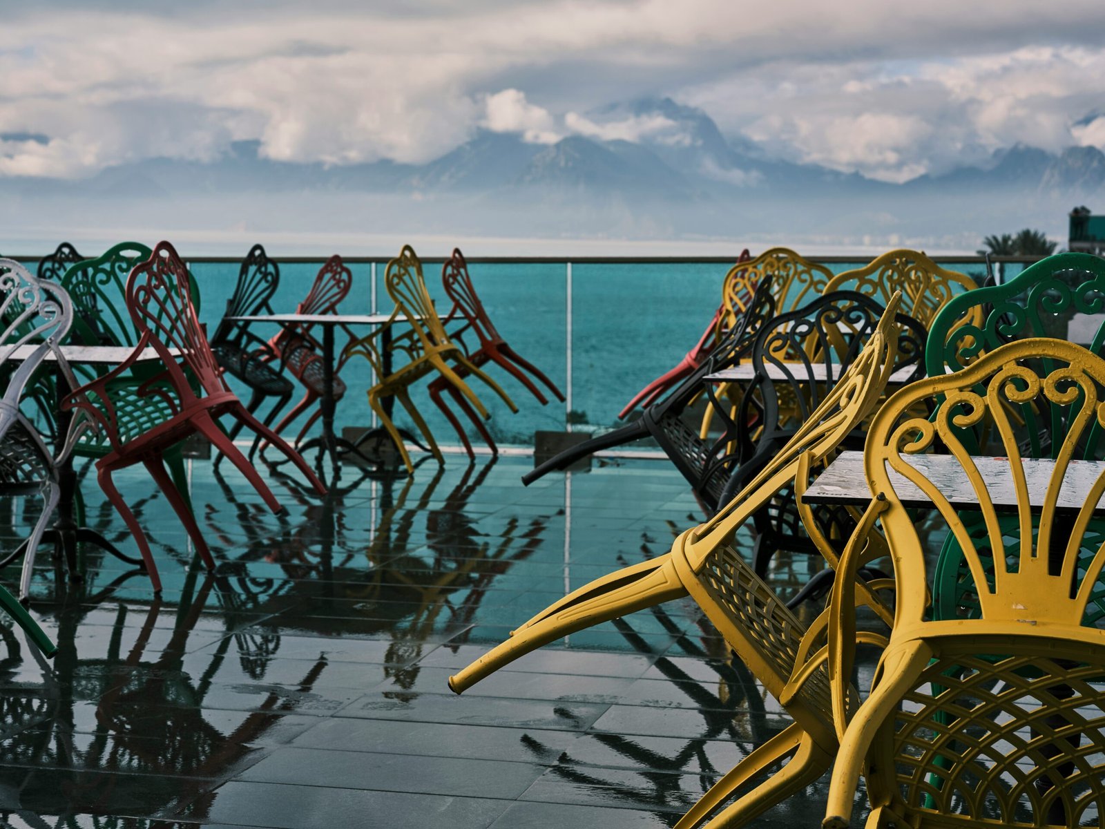 Discovering Unique Iron Furniture: The Best Iron Fabricators Near You in Chhatarpur