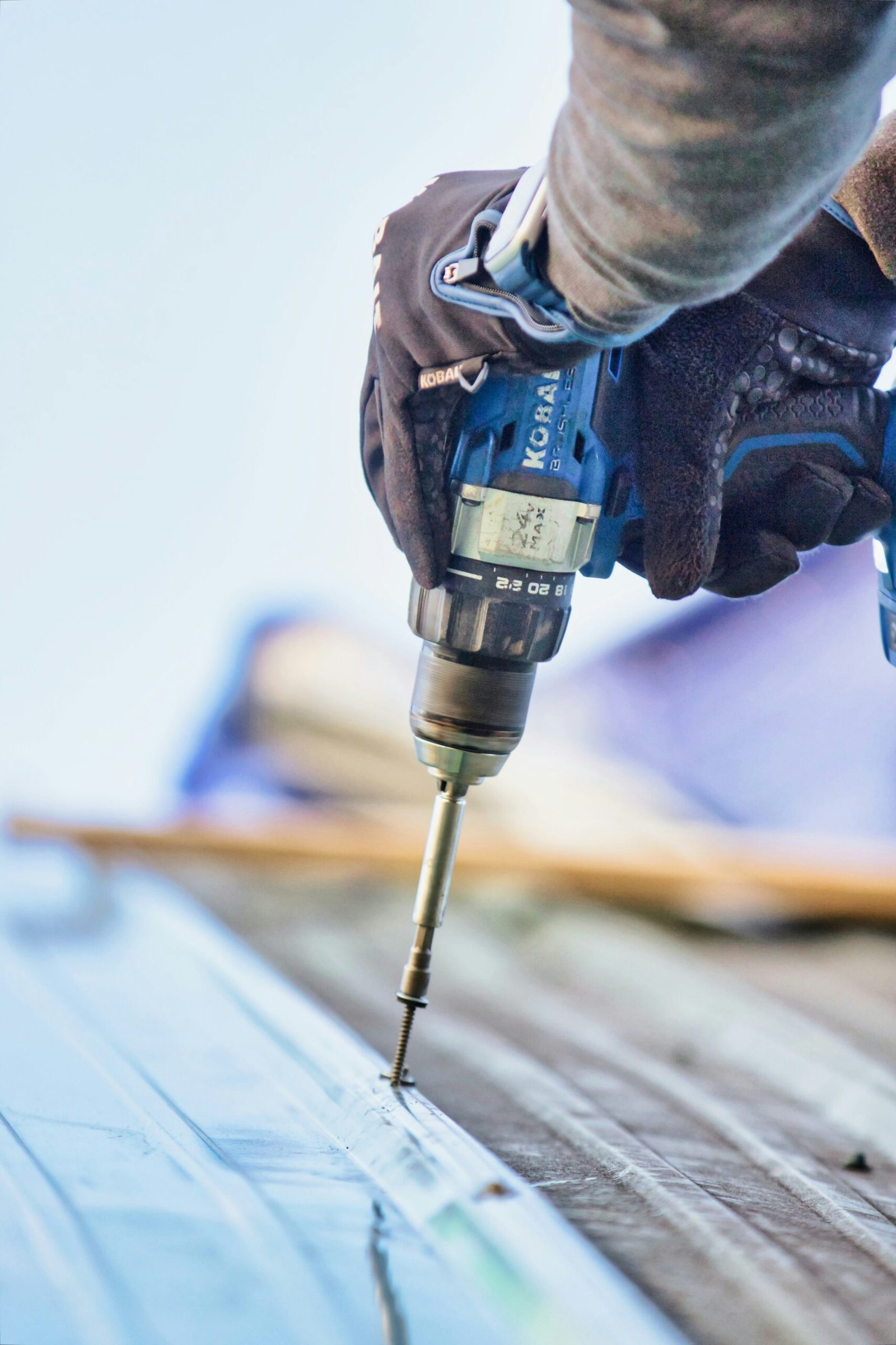 Exploring Different Types of Mild Steel Sheets for Roofing