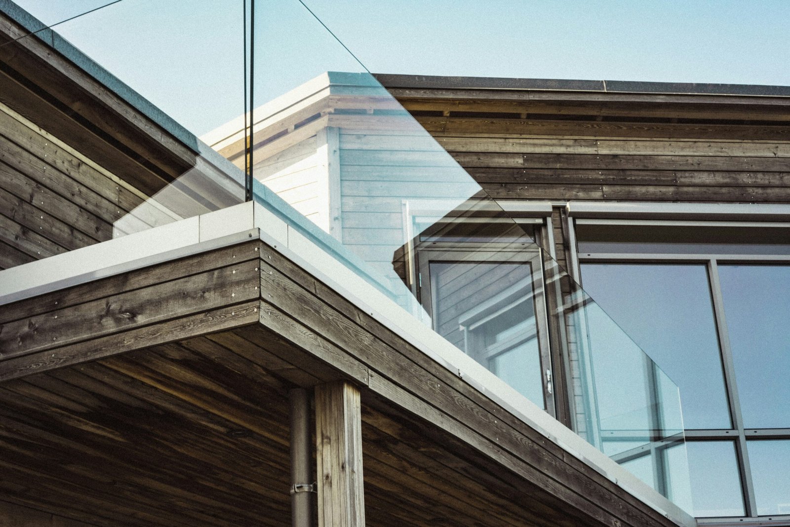The Cost of Glass Balconies: Are They Worth the Investment?